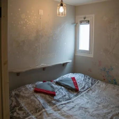 Дом отдыха Groepsaccommodatie In De Bedstee Sprookje