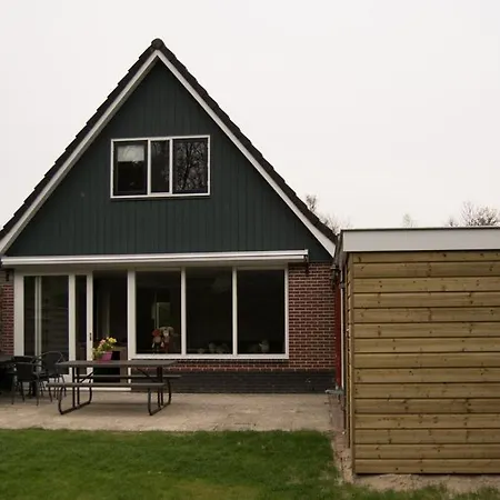 Semesterbostad Groepsaccommodatie In De Bedstee Sprookje *