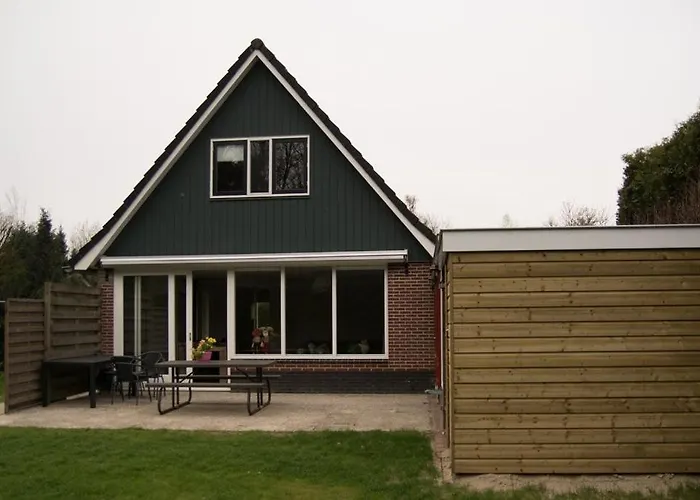 Semesterbostad Groepsaccommodatie In De Bedstee Sprookje *