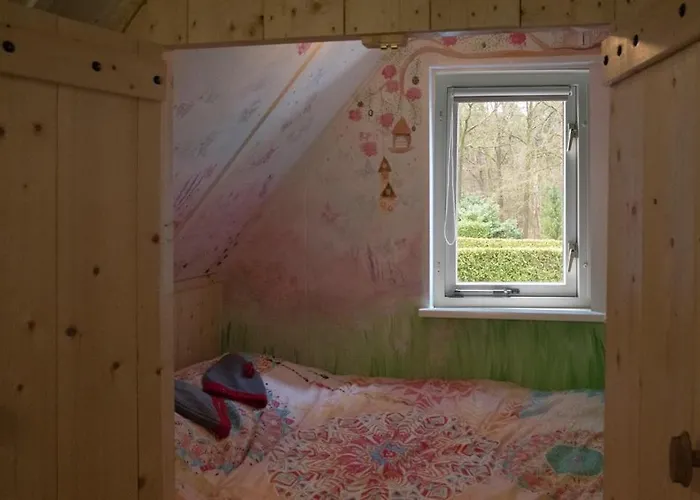 Groepsaccommodatie In De Bedstee Sprookje * Winterswijk