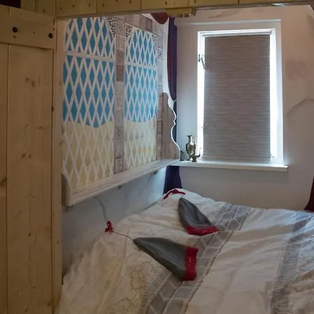 Nyaraló Groepsaccommodatie In De Bedstee Sprookje Winterswijk