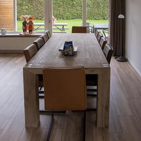 Nyaraló Groepsaccommodatie In De Bedstee Sprookje Winterswijk